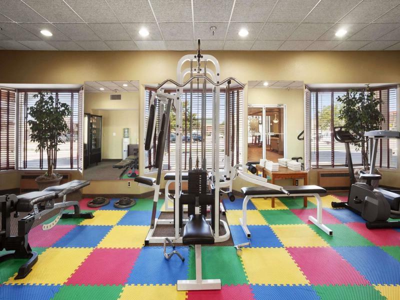 Ramada By Wyndham Sioux City Εξωτερικό φωτογραφία